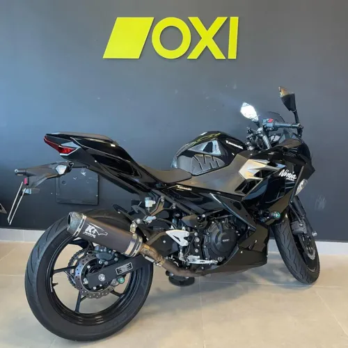 NINJA 400