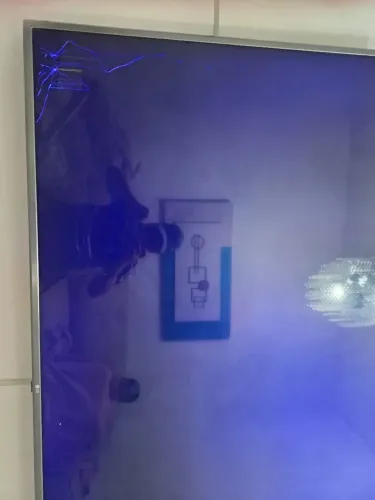 Tv televisão LG 75 polegadas funcionando tela quebrada