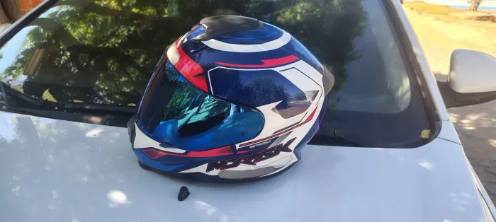 Capacete norisk Razor