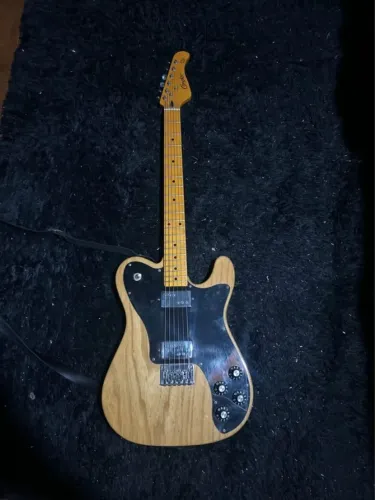 Guitarra Condor