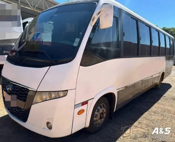 VOLARE W9 ANO 2013 RODOVIARIO 32 LUG. MWM AR CONDICIONADO CONFIRA!
