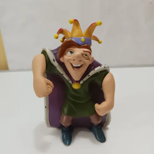 Boneco corcunda de Notre Dame Disney