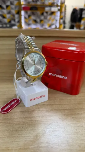 Relógio mondaine feminino prata com detalhes dourados analógico