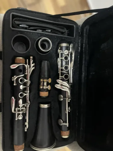 Clarinete Selmer madeira