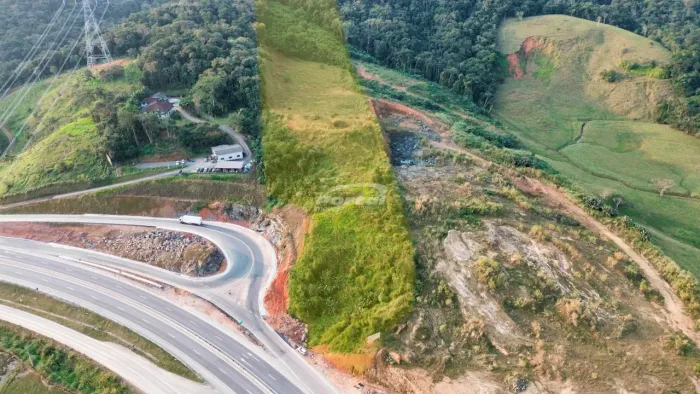 Oportunidade Única! Terreno de 78.000 m² à Venda nas Margens da Rodovia!