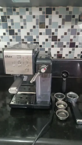 Cafeteira Oster Prima Latte