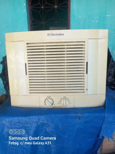 Ar condicionado excelente.