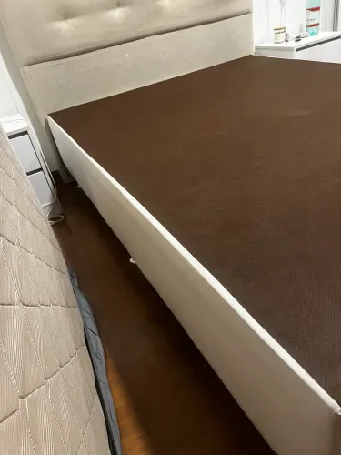 VENDO BASE DE CAMA BOX CASAL!! Wpp: *