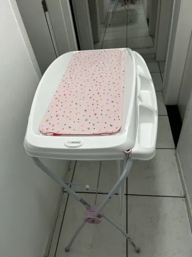 BANHEIRA COM TROCADOR
