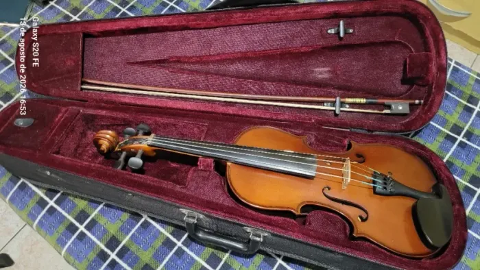 Violino Mavis 1411
