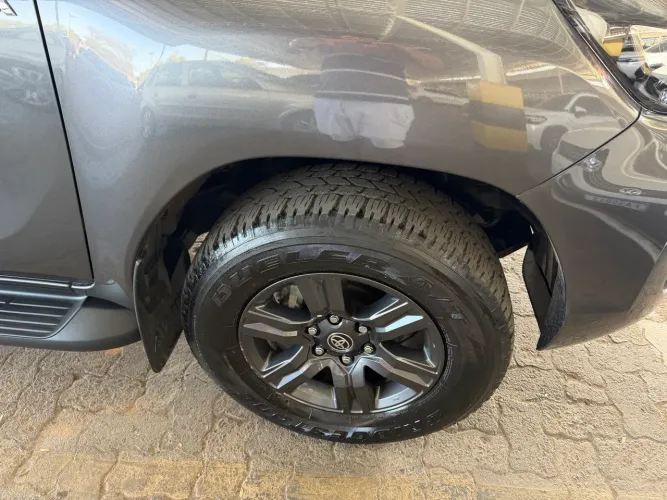 Toyota Hilux CD SR 4X4 2.8 TDI Diesel Aut. 2024