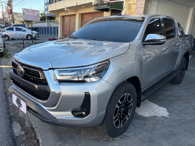 Toyota Hilux CD SRX 4X4 2.8 TDI 16V Diesel Aut. 2022