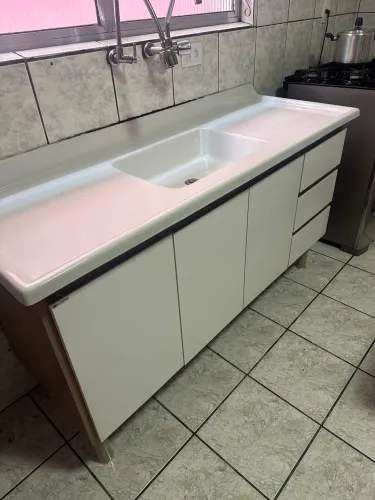 Gabinete de Cozinha com Pia de Mármore Sintético 1,50 - Excelente Estado