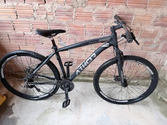 Bicicleta Athos aro 29