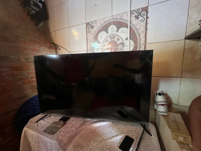 Vende se televisão 60 polegada
