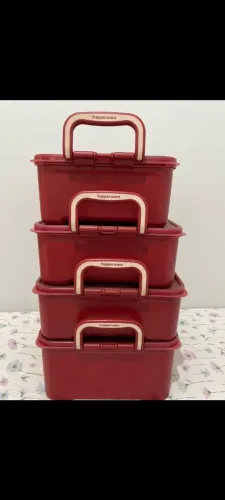Caixas tupperware usadas 10, 7, 6 e 5 litros