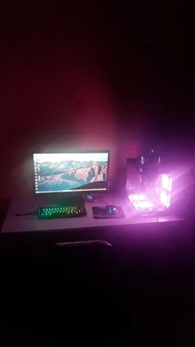 PC Gamer Aquário Completo Ryzen 5 5600GT +16GB Ram 3200mhz