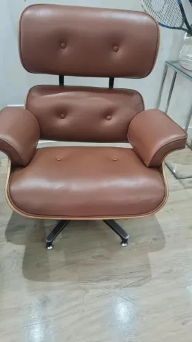 POLTRONA CHARLES & EAMES  ES670