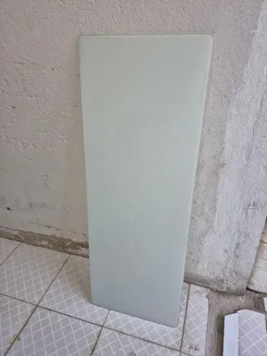 Tampo / Prateleira de Vidro Leitoso (Branco) 110x40cm - Acabamento Premium
