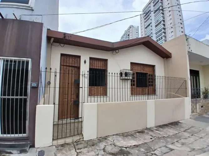 VENDO LINDA CASA NO UMARIZAL