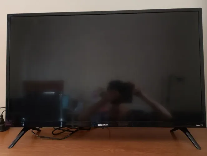 Semp Smart TV (Roku TV)