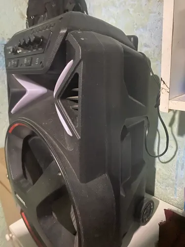 Vendo essa caixa de som