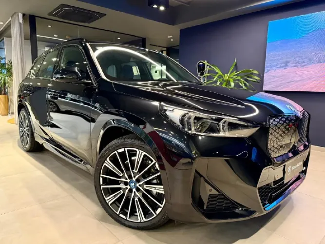 BMW IX1 Xdrive 30 M Sport (elétrico) 2026
