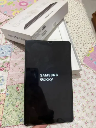 TABLET - PARA ESTUDOS SAMSUNG - NÃO ACOMPANHA CARREGADOR 
