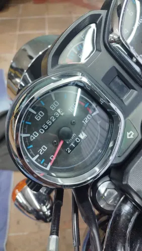 Haojue Chopper road 150 segundo dono com apenas 5.500 km ,obs não acompanha o baú !