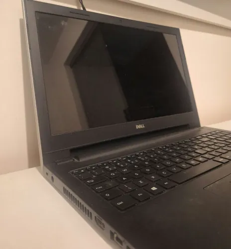 Notebook Dell Core i3 SSD 240gb 8GB RAM Tela 15,6"