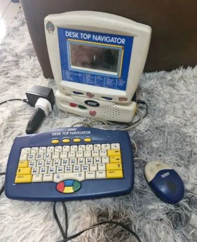 Brinquedo anos 90 - Desktop V-Tech