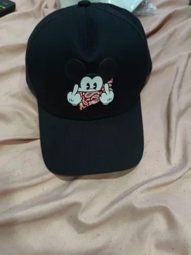 Boné chora Boy versão Mickey 