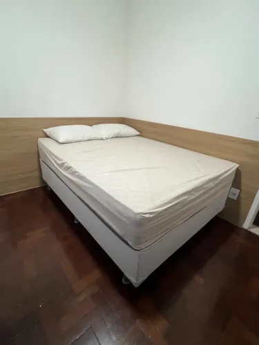 Cama box casal + colchão Ortobom Fashion Nanolastic ? R$ 900