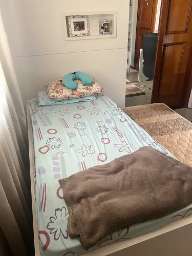cama de solteiro bicama