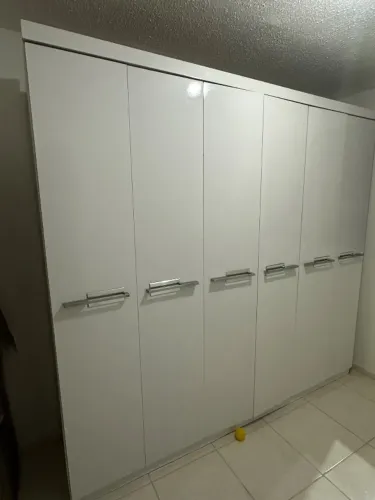 Guarda roupa