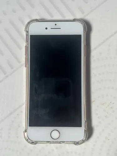 Vendo iPhone 8 em ótimas condições 