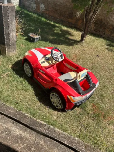 Carro elétrico infantil 12v