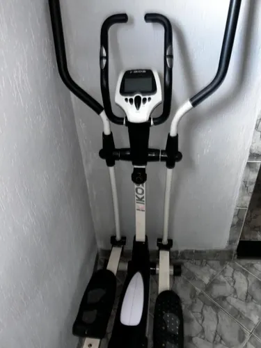 elípitico (simulador de caminhada)