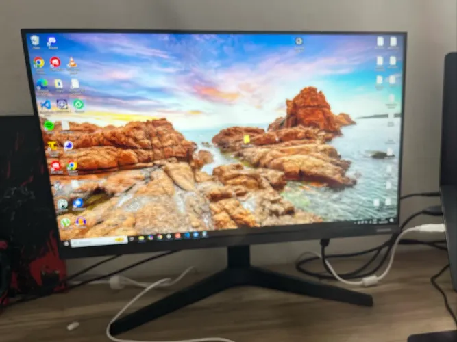 Monitor Samsung T350 24? FHD 75Hz