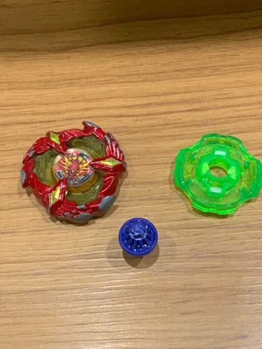 BEYBLADE X Phoenix Wing 4-55 Cyclone
