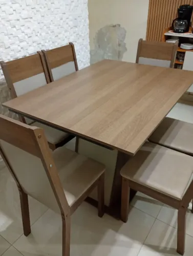 Mesa de jantar 6 cadeiras