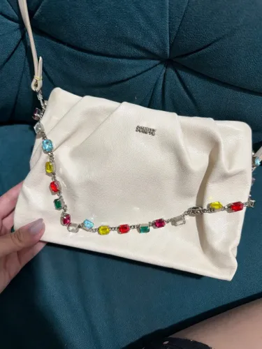 Bolsa schutz pequena couro