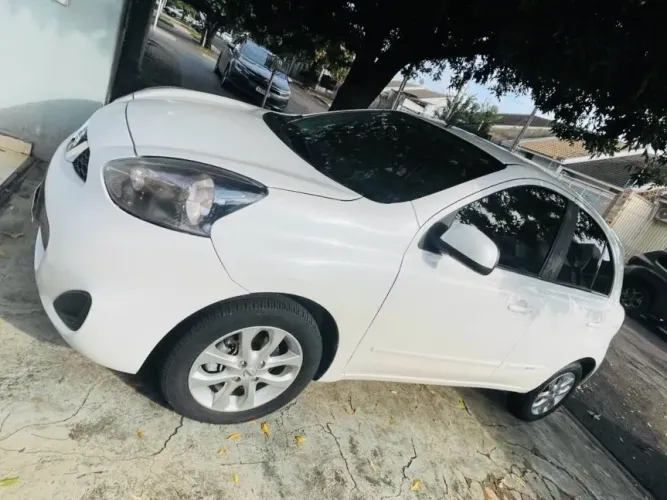Nissan March SV 1.0 12V Flex 5P 2019