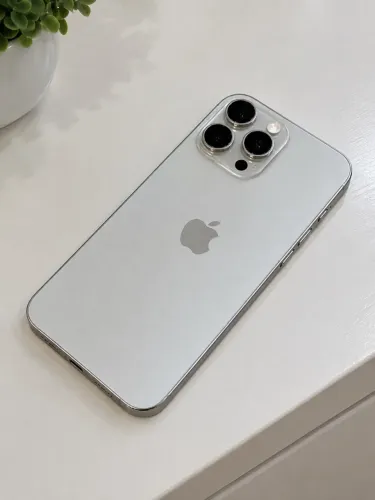 IPHONE 16 PRO MAX 256gb - IMPECÁVEL - 92% BATERIA