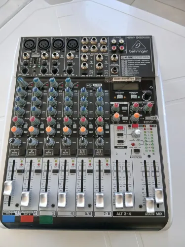 Mesa de som beringqx1204 usb