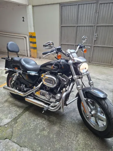 Harley Davidson XL 1200 Custom