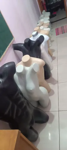 Manequins