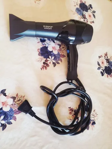 Secador de cabelo