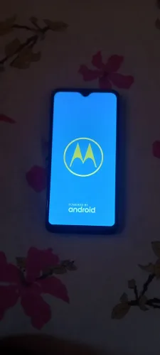 Vende-se celular Motorola 