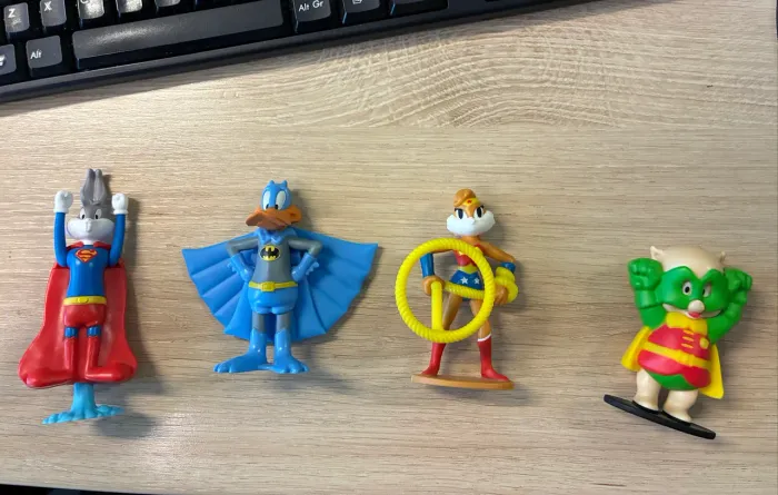 Bonecos Looney Tunes Burger King